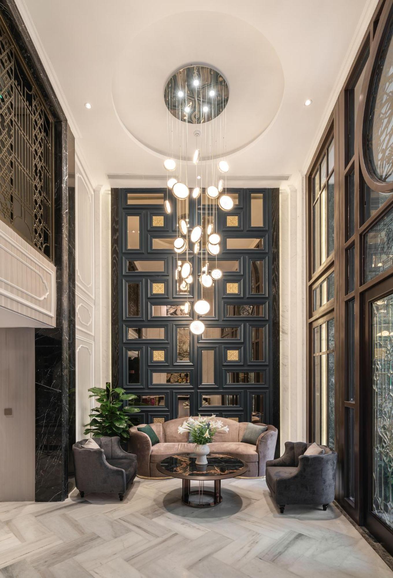 Hotel Luxe Paradise Premium Hanoi