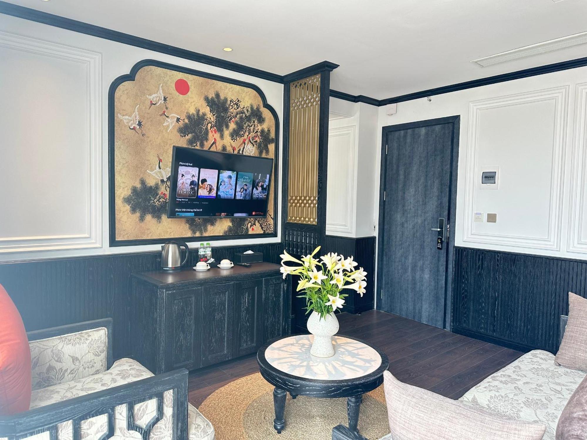 Luxe Paradise Premium